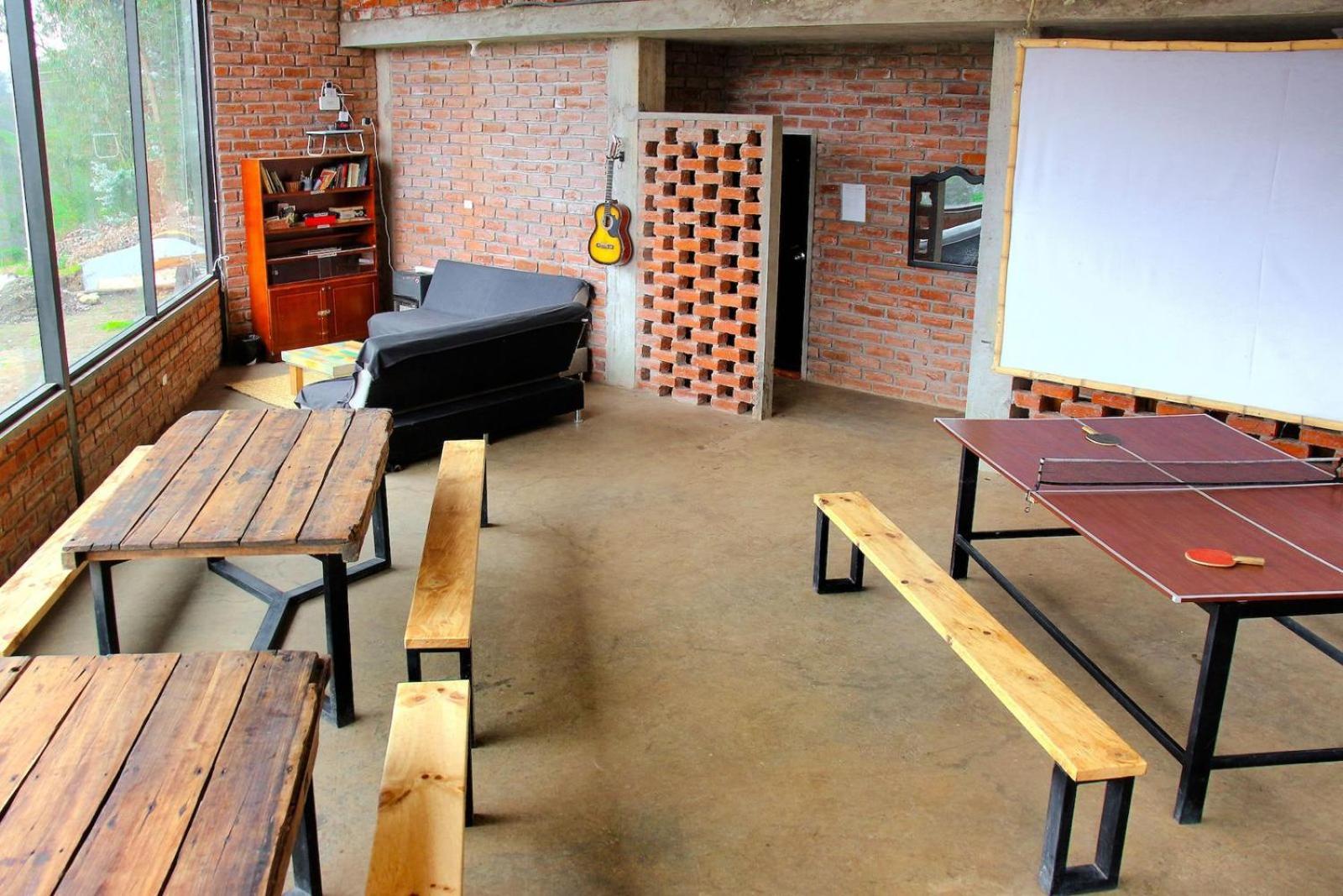 El Terreno Cultural Exchange Centre Гуаранда Екстериор снимка